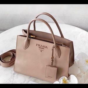 PRADA CAMEO SAFFIANO MEDIUM MONOCHROME BAG ***SOLD OUT***